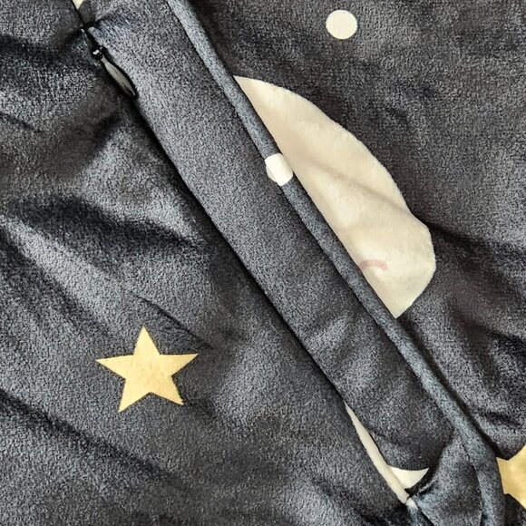 BRAND NEW! Goodnight Ghosts Hideout Hoodie - Limited Edition by Big Blanket Co. - Picture 6 of 10